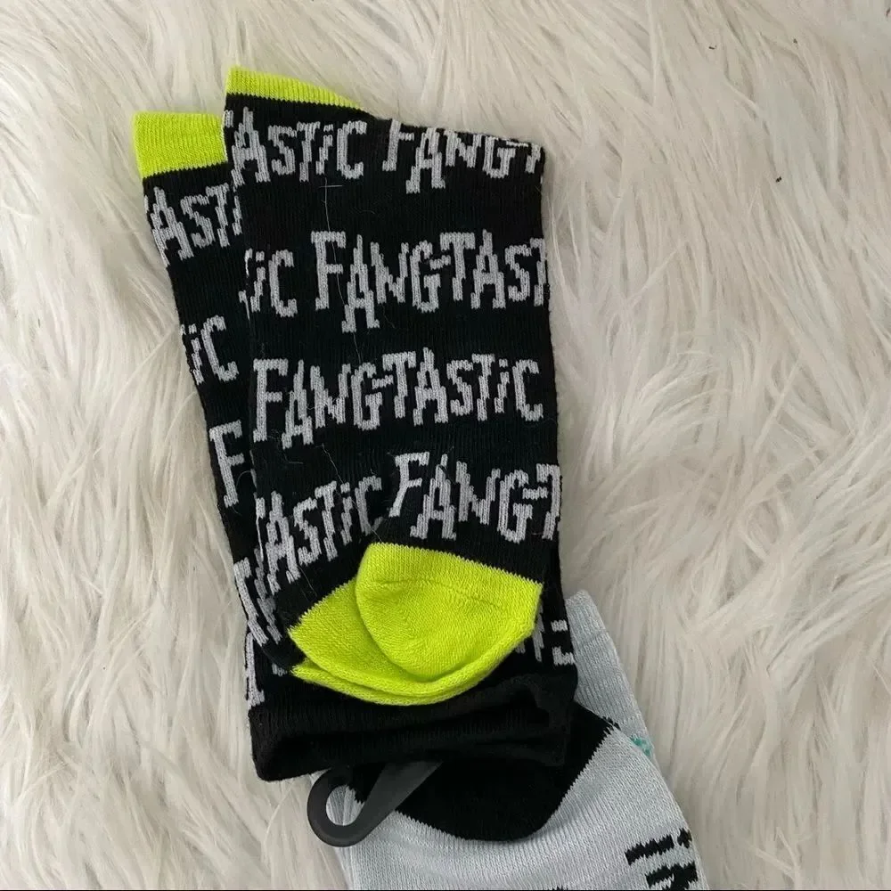 NEW Hallmark Ladies 2 pairs of Halloween socks shoe size 4-10
